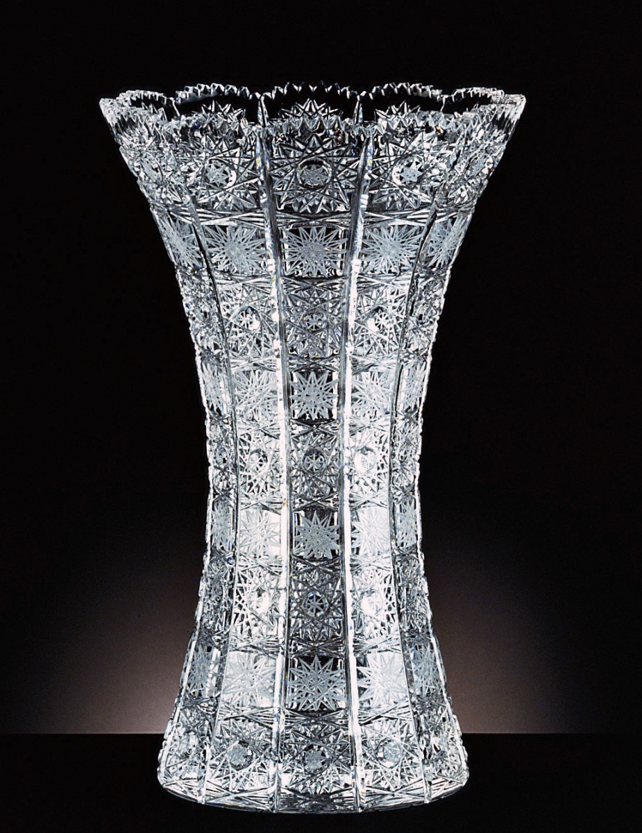 Bohemia Crystal Vase  e-shop