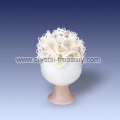 Vase with lace
