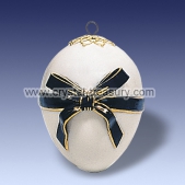 Egg with bow